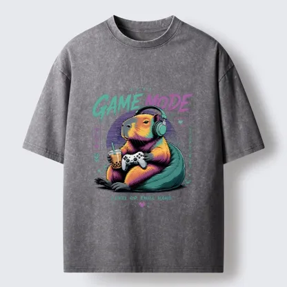Tokyo-Tiger Cozy Capybara Play Video Games Washed T-Shirt