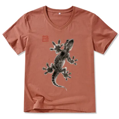 Tokyo-Tiger Minimal Asian Ink Brush Gecko Vibe V-Neck Classic T-Shirt