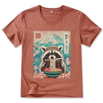 Tokyo-Tiger Please Give Raccoon A Discount V-Neck Classic T-Shirt
