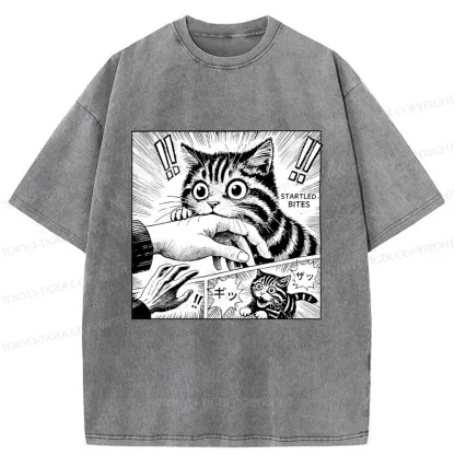 Tokyo-Tiger Cat Biting Funny Washed T-Shirt