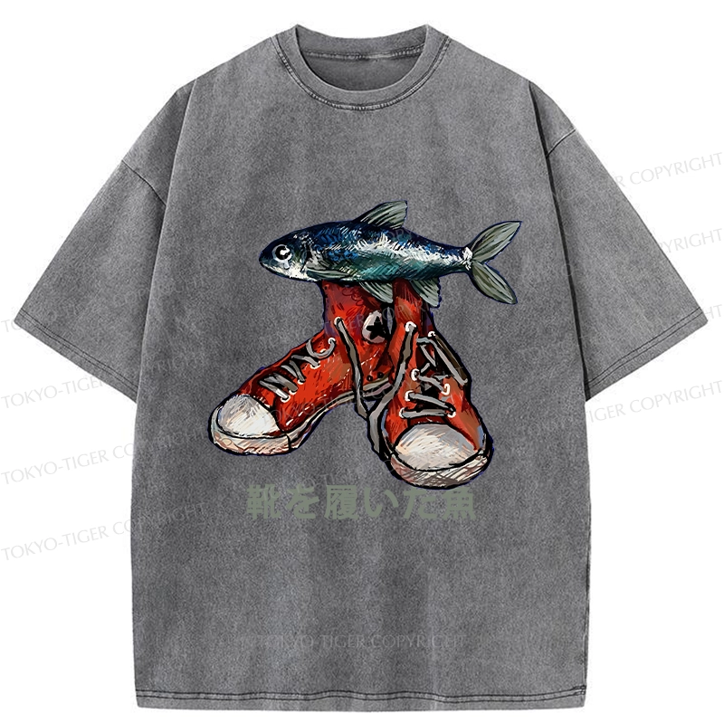 Tokyo-Tiger Fish Wearing Shoes Washed T-Shirt