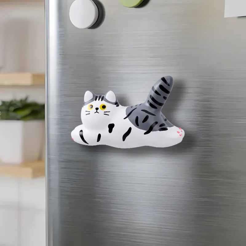 Tokyo-Tiger Gray And White Striped Cat Fridge Magnet