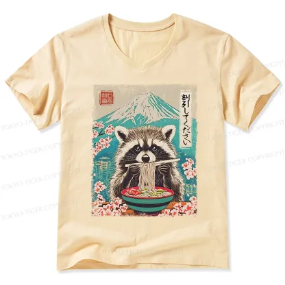 Tokyo-Tiger Please Give Raccoon A Discount V-Neck Classic T-Shirt