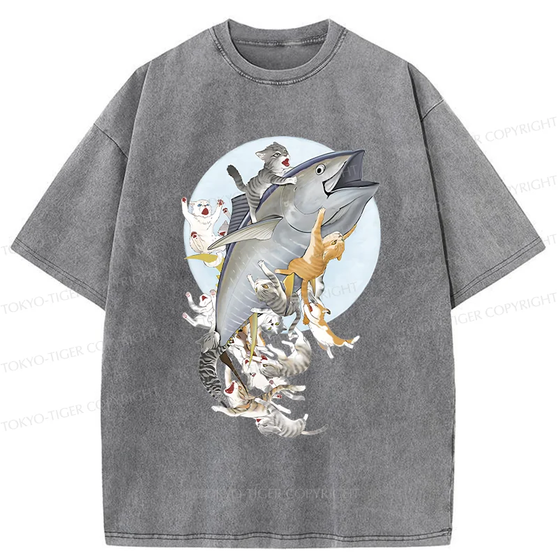 Tokyo-Tiger Cats Caught Tuna Washed T-Shirt
