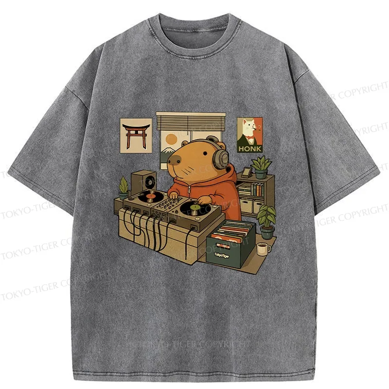 Tokyo-Tiger Funny Capybara DJ Washed T-Shirt