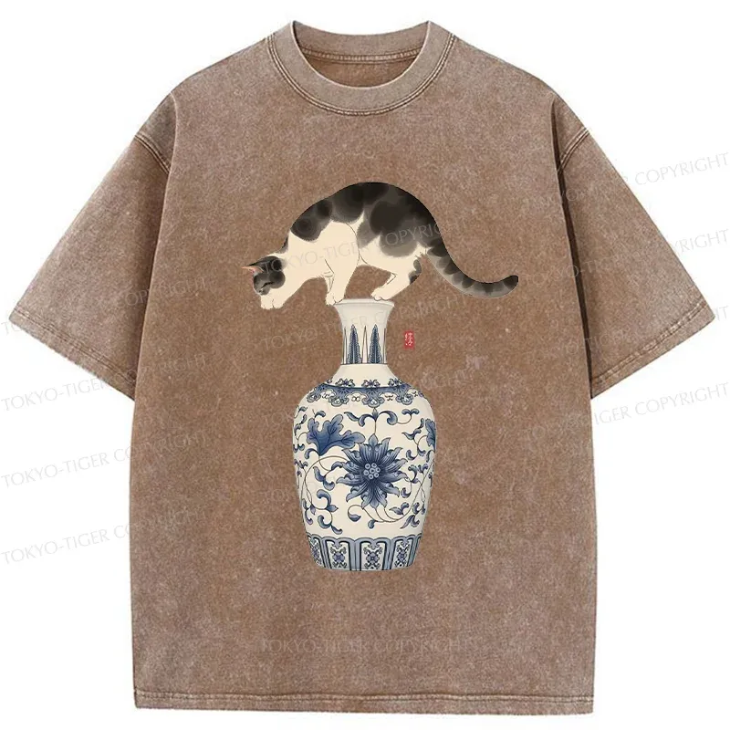 Tokyo-Tiger Japan Naughty Cat Washed T-Shirt