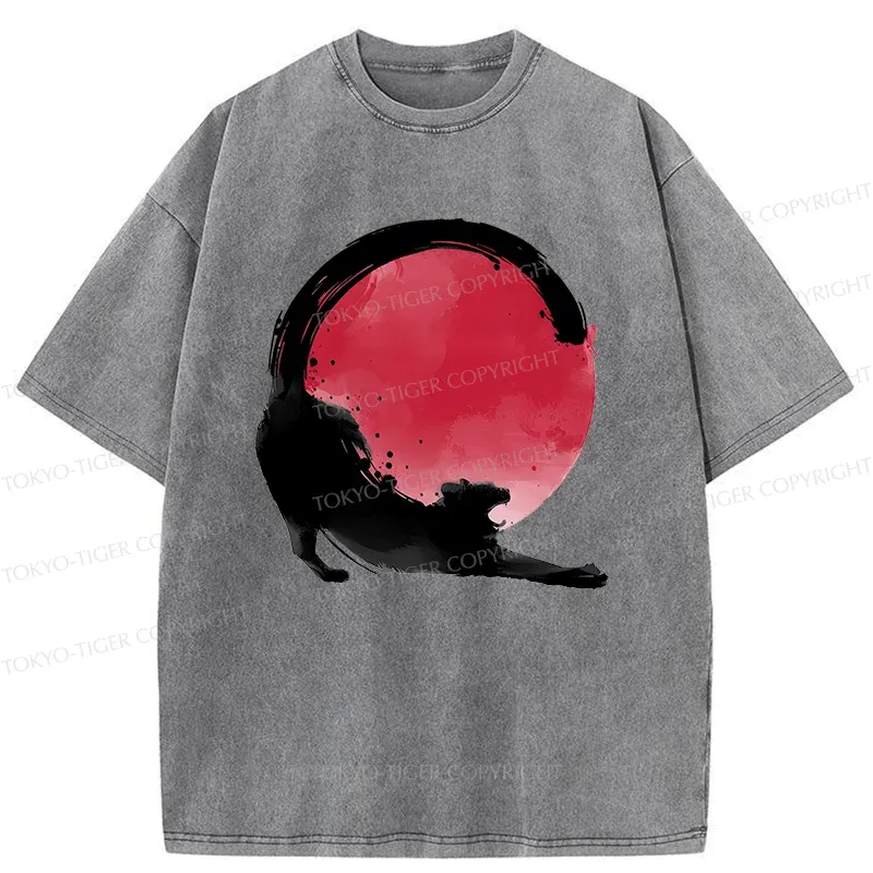 Tokyo-Tiger Black Cat Stretching Washed T-Shirt
