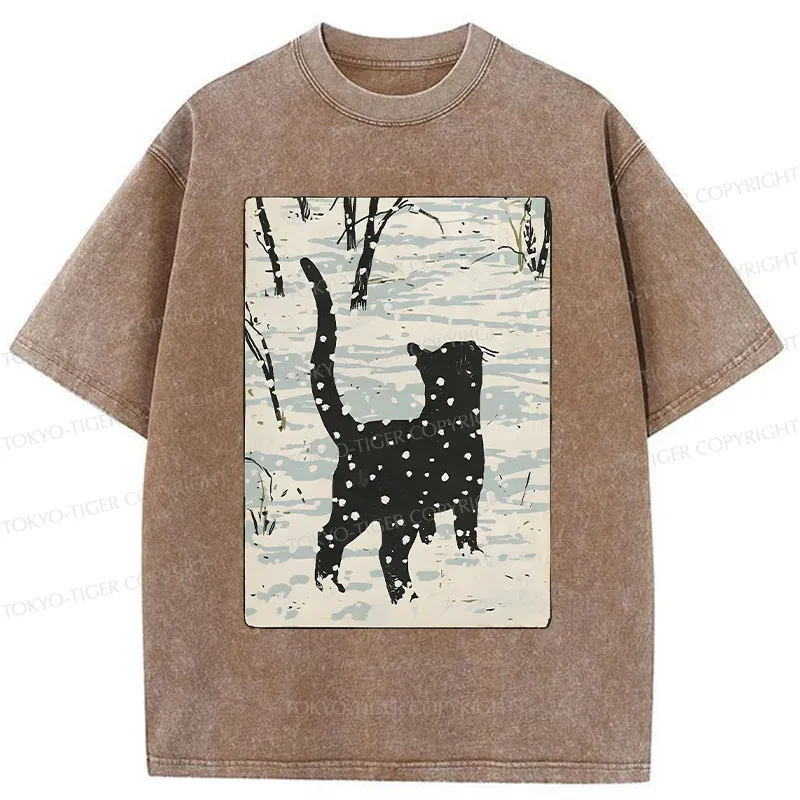 Tokyo-Tiger Cat In The Snow Washed T-Shirt