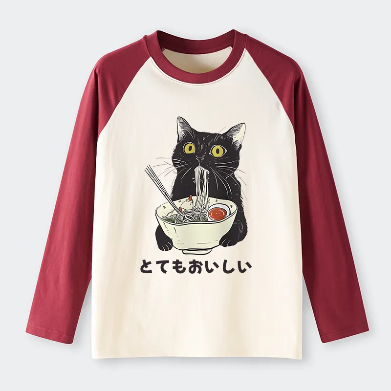 Tokyo-Tiger Cats Eat Ramen Noodles Raglan Long Sleeve T-shirt
