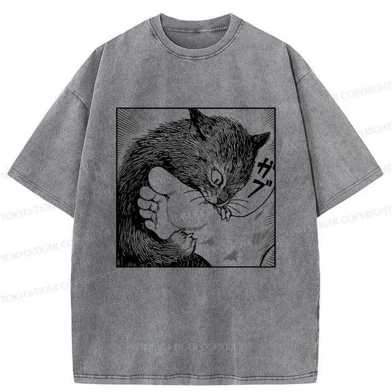 Tokyo-Tiger Cat Bites Feet Washed T-Shirt