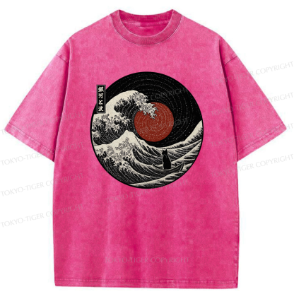 Tokyo-Tiger The Solitary Wanderer Cat Washed T-Shirt