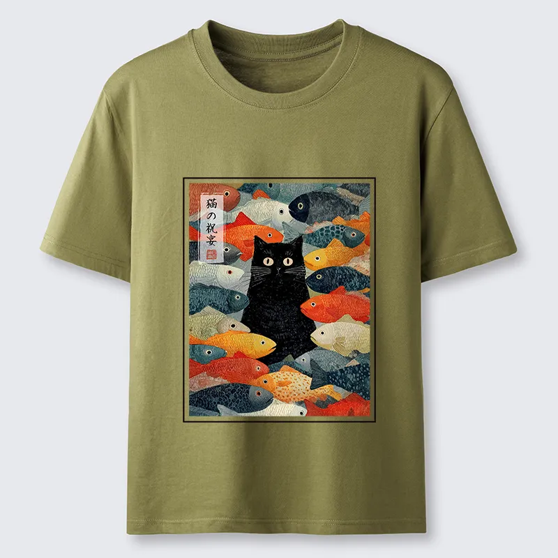 Tokyo-Tiger The Cat's Feast of Fish Classic T-Shirt