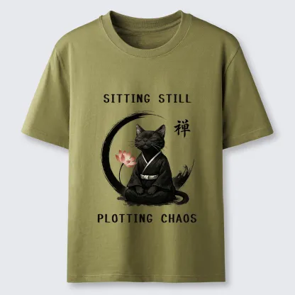 Tokyo-Tiger Sitting still  plotting chaos Calming Zen Cat Funny Classic T-Shirt