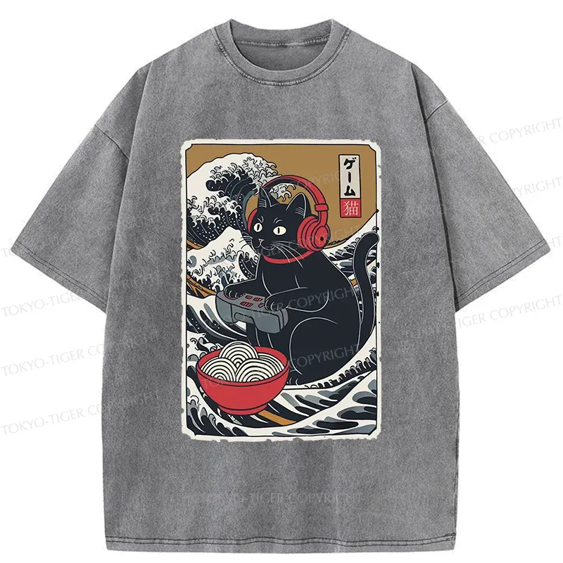 Tokyo-Tiger Cat Playing Video Games Washed T-Shirt