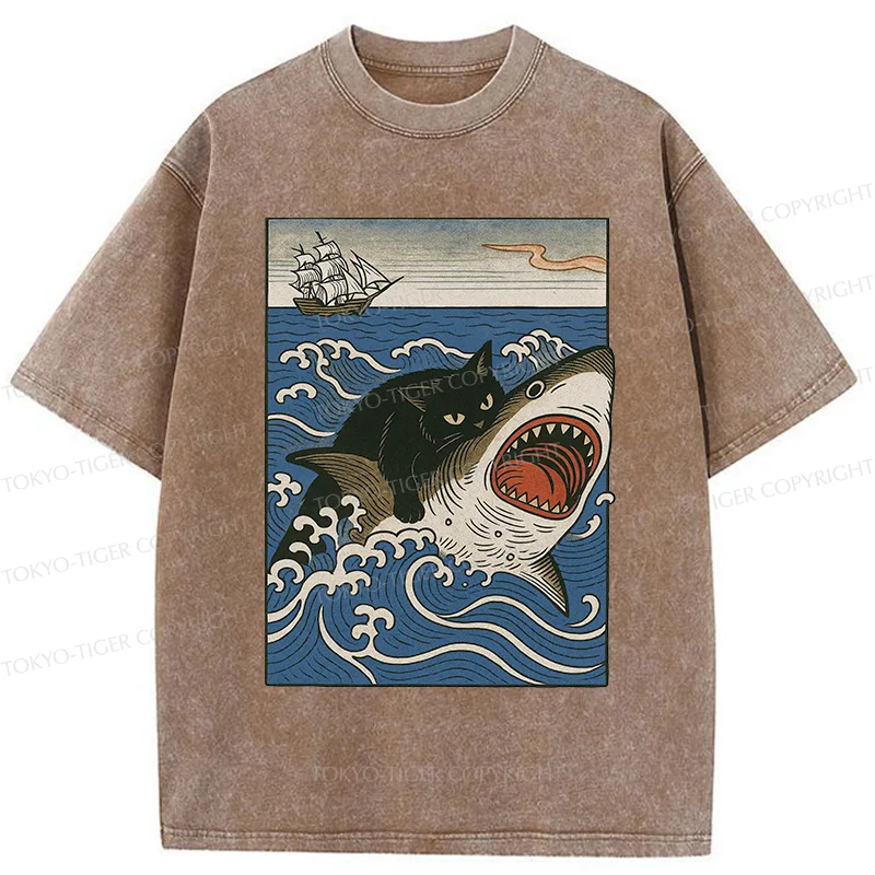 Tokyo-Tiger Cat Hunting Shark Washed T-Shirt