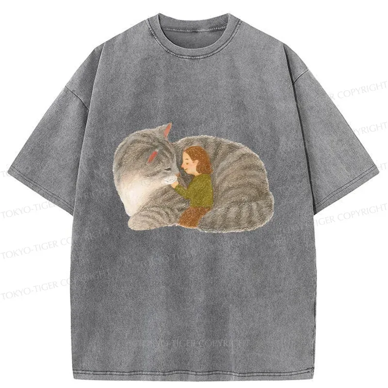Tokyo-Tiger Girl Hugging Cat Washed T-Shirt Sale