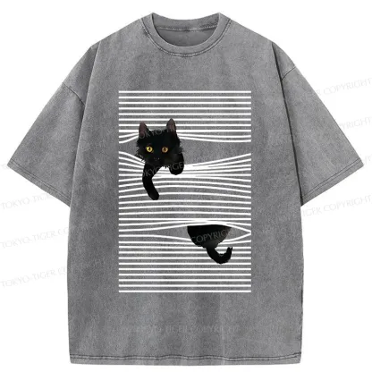 Tokyo-Tiger Cat Scratching Curtain Washed T-Shirt