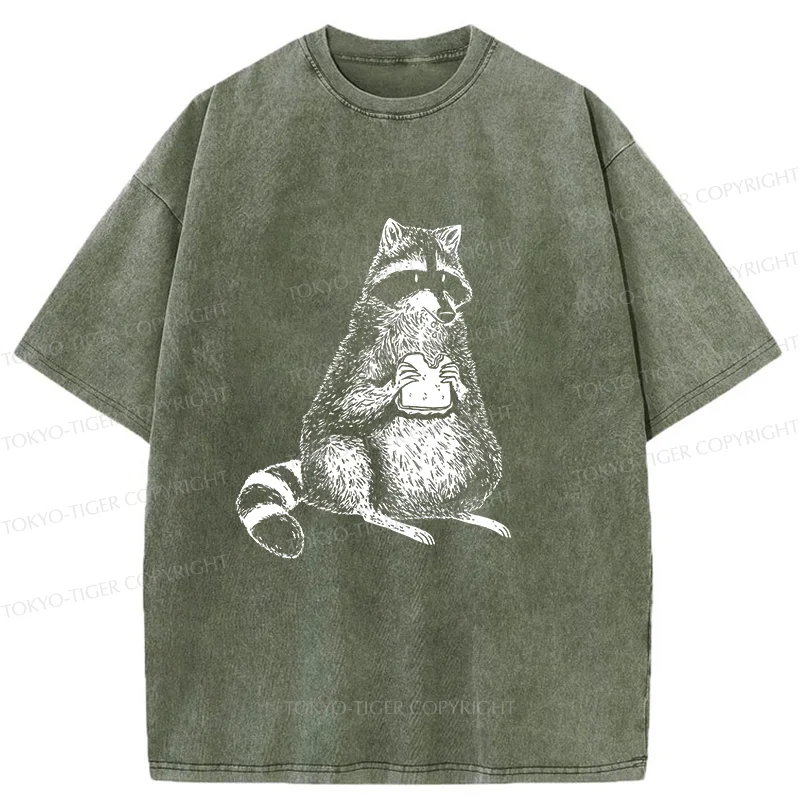 Tokyo-Tiger Raccoon Eating Bread Washed T-Shirt