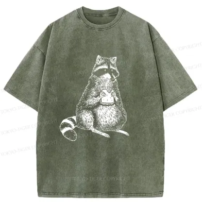 Tokyo-Tiger Raccoon Eating Bread Washed T-Shirt
