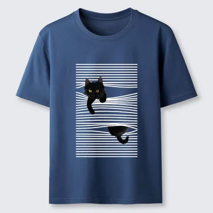 Tokyo-Tiger Cat Scratching Curtain Classic T-Shirt