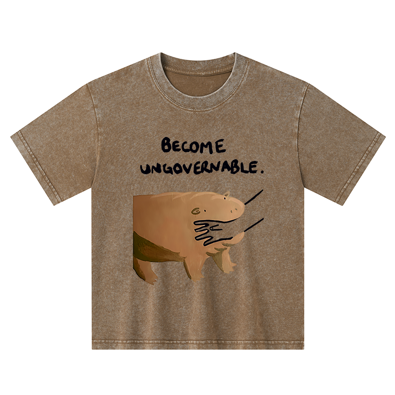 Tokyo-Tiger Moo Deng Bites Someone's Arm Kids Washed T-Shirt