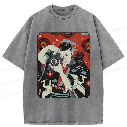 Tokyo-Tiger Samurai Is Taking Photos Washed T-Shirt