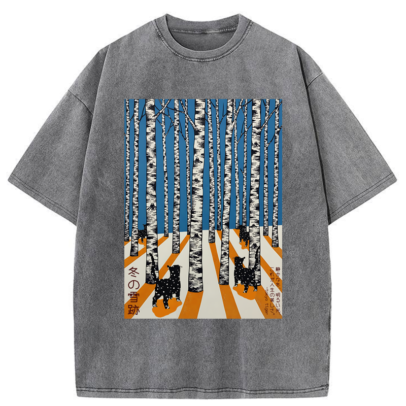 Tokyo-Tiger Traces in the Winter Snow Washed T-Shirt