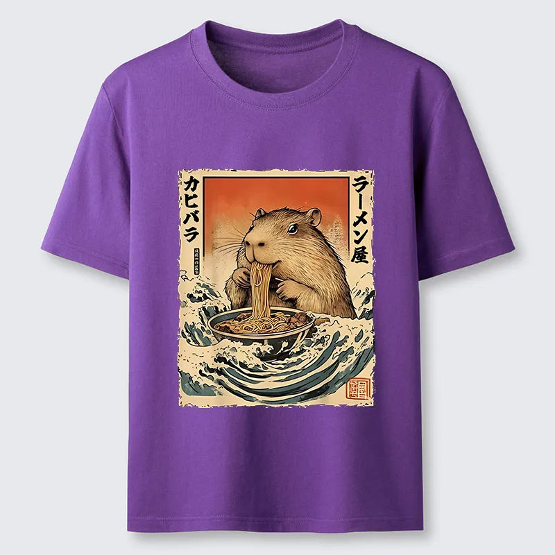 Tokyo-Tiger Hamster Eating Ramen Classic T-Shirt
