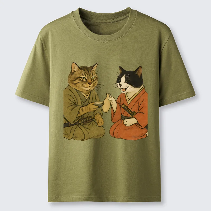 Tokyo-Tiger Cat Tasting Sake Classic T-Shirt