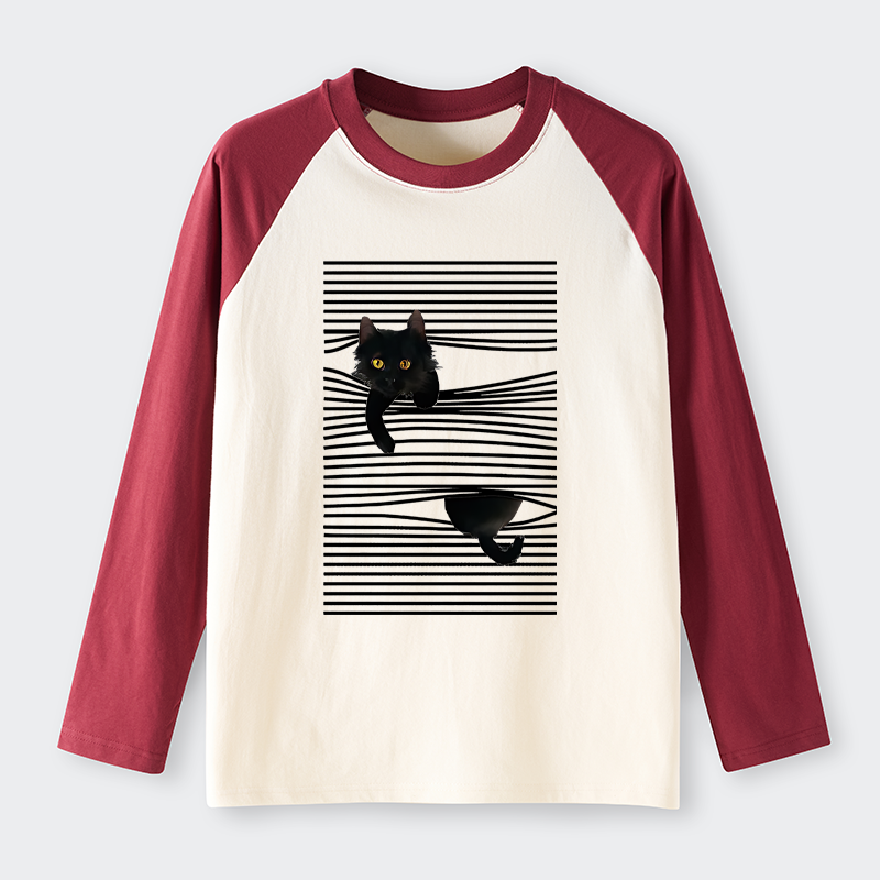 Tokyo-Tiger Cat Scratching Curtain Raglan Long Sleeve T-shirt