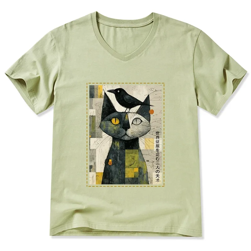 Tokyo-Tiger The Cat And The Crow Are Planning To Rule The World V-Neck Classic T-Shirt