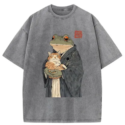 Tokyo-Tiger A Frog Holding A Cat Washed T-Shirt