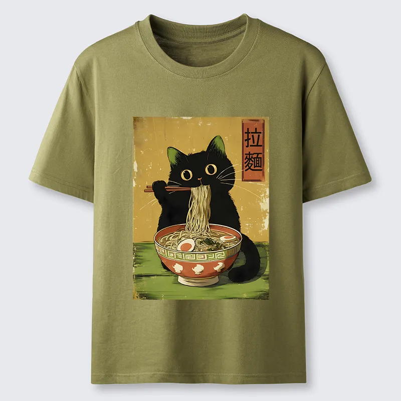 Tokyo-Tiger Vintage Japanese Cat Eating Ramen Classic T-Shirt