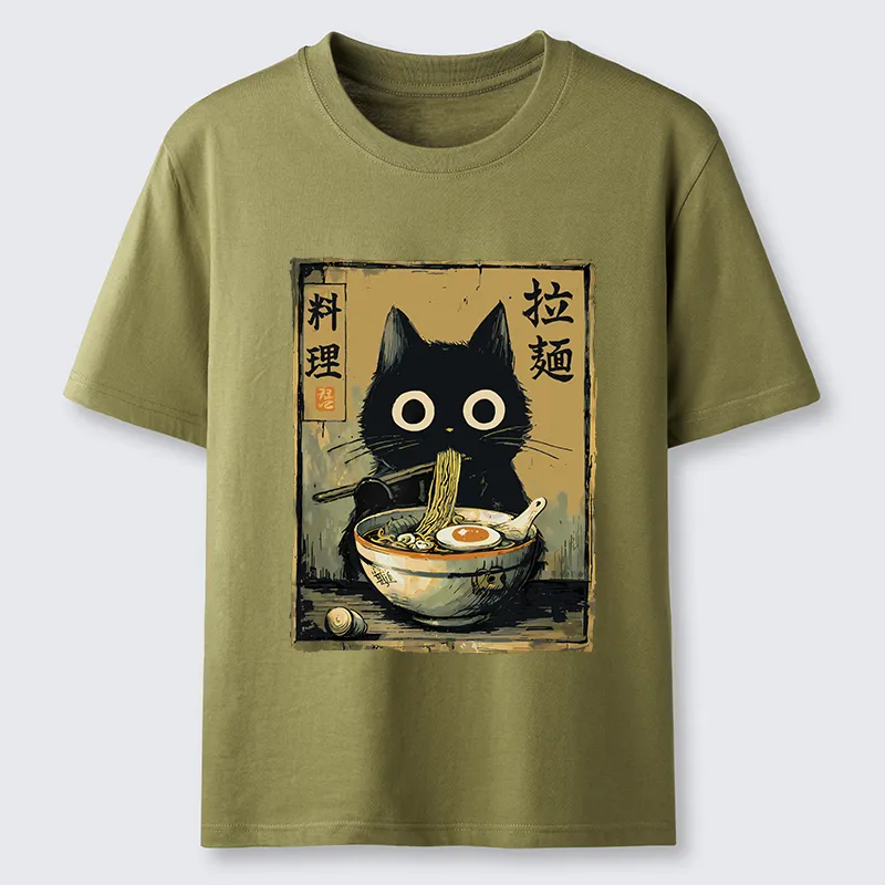 Tokyo-Tiger Cute Black Cat Eating Ramen Japan Classic T-Shirt