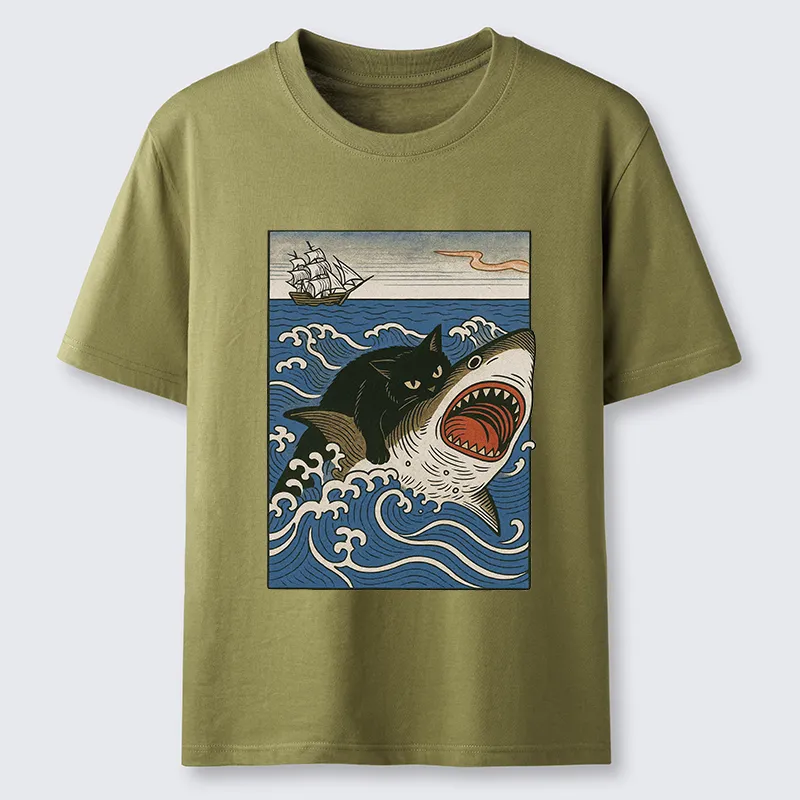 Tokyo-Tiger Cat Hunting Shark Classic T-Shirt