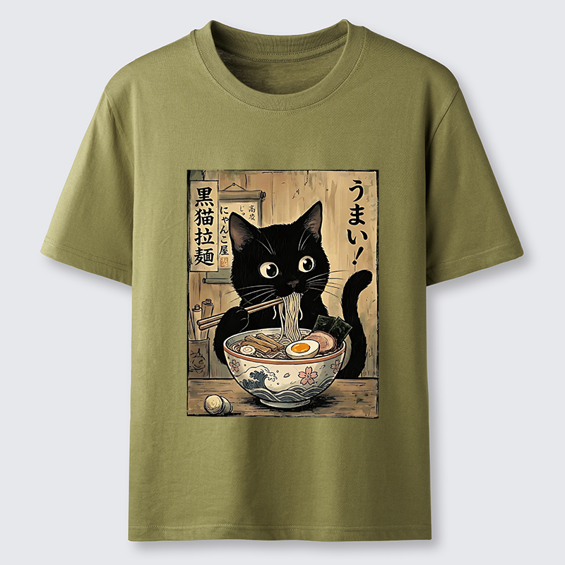 Tokyo-Tiger Black Cat Eats Delicious Japanese Ramen Classic T-Shirt