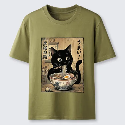 Tokyo-Tiger Black Cat Eats Delicious Japanese Ramen Classic T-Shirt