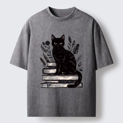 Tokyo-Tiger Books And Cats Washed T-Shirt