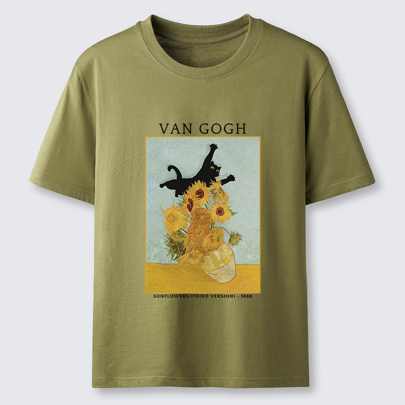 Tokyo-Tiger Cat Attacks Vase Classic T-Shirt