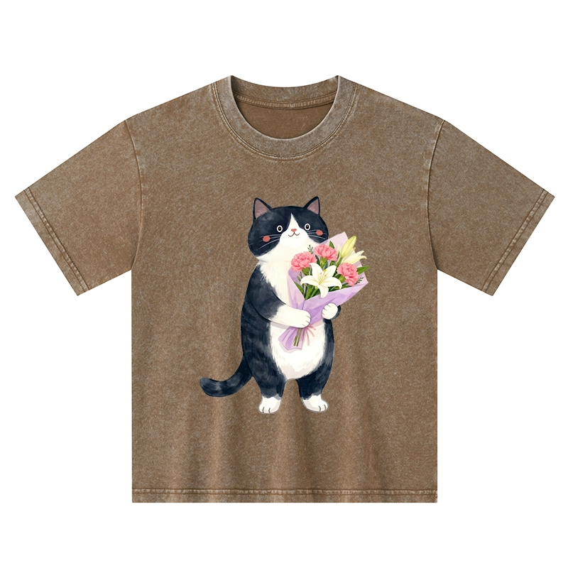 Tokyo-Tiger Sweet Cat Delivers Flowers Kids Washed T-Shirt