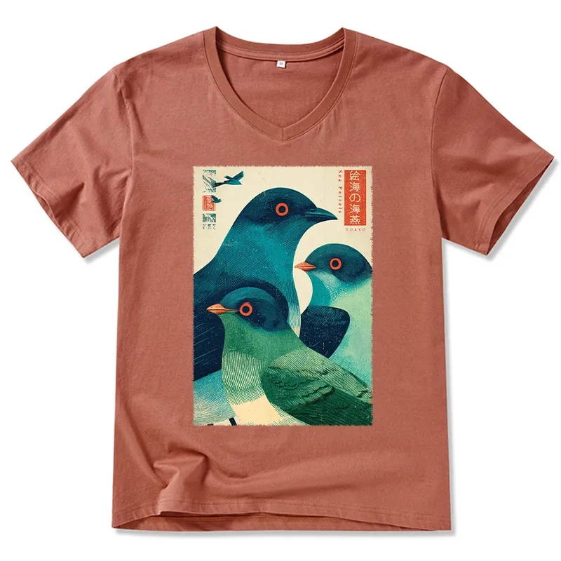 Tokyo-Tiger Petrels Of The Painted Sea V-Neck Classic T-Shirt