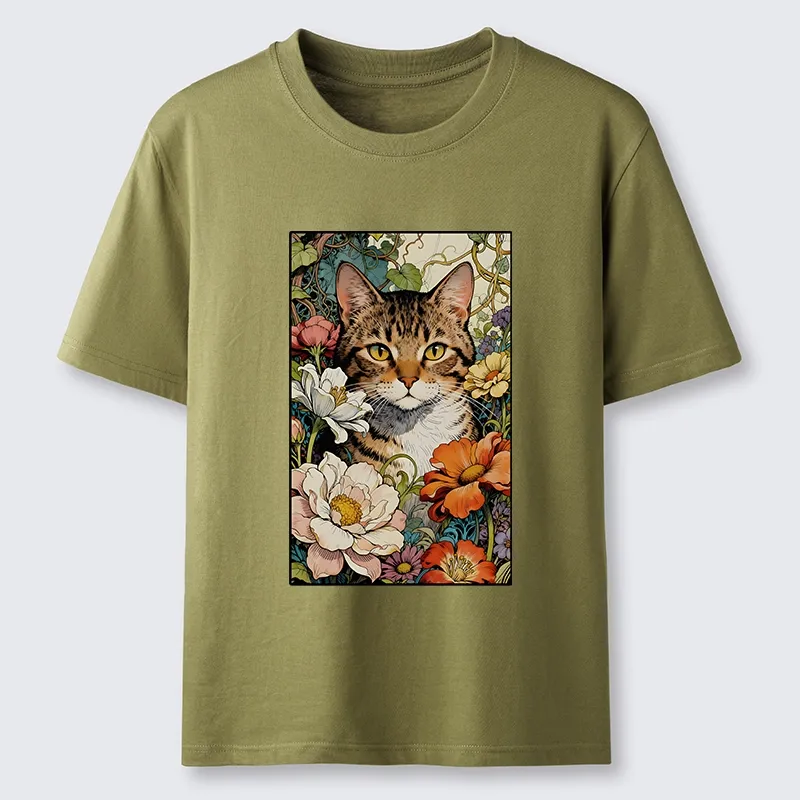 Tokyo-Tiger A Cat Hidden In Flowers Classic T-Shirt