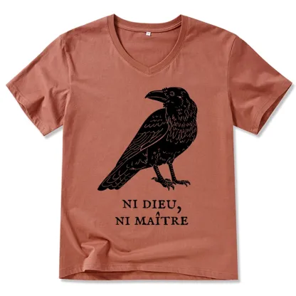 Tokyo-Tiger Crow Have A Strong Sense Of Self V-Neck Classic T-Shirt