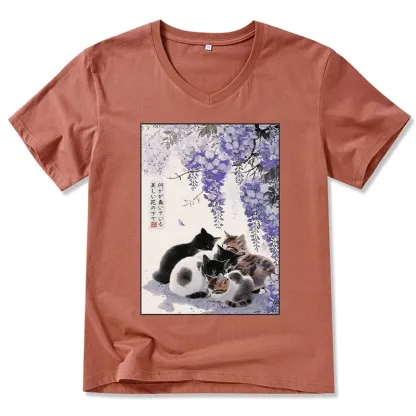 Tokyo-Tiger Cats plotting under the wisteria V-Neck Classic T-Shirt