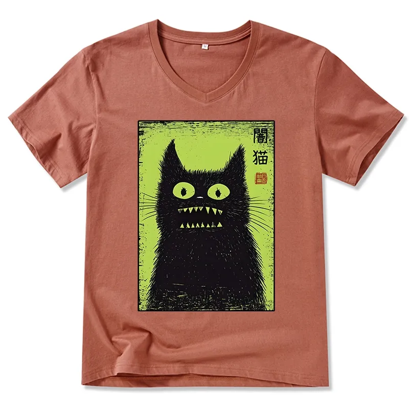 Tokyo-Tiger Spooky Black Cat Japanese V-Neck Classic T-Shirt