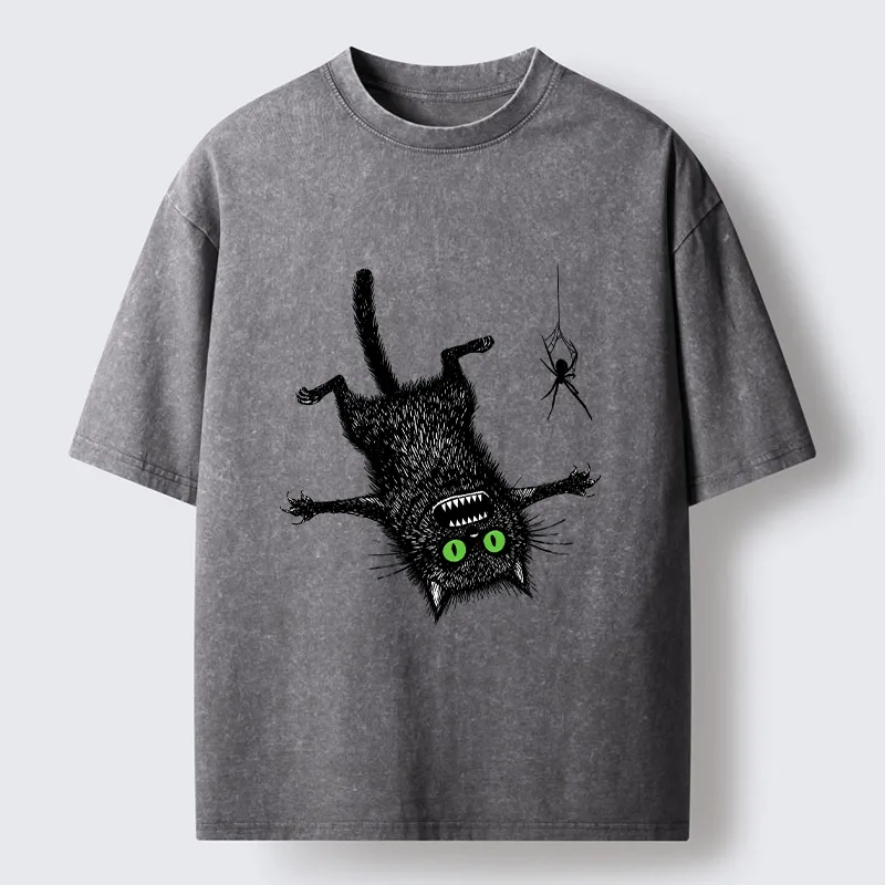 Tokyo-Tiger Scared Cat Vs Spider Prank Washed T-Shirt