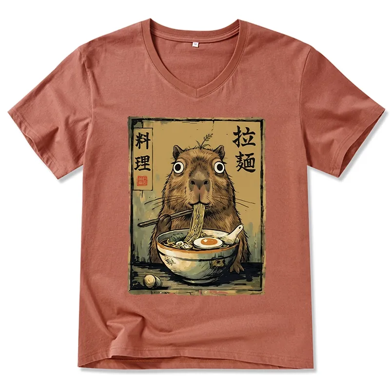 Tokyo-Tiger Cute Capybara Eating Ramen V-Neck Classic T-Shirt