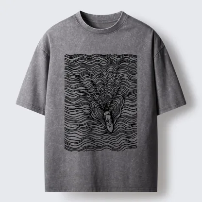 Tokyo-Tiger Line Art Boat On The Ocean Washed T-Shirt