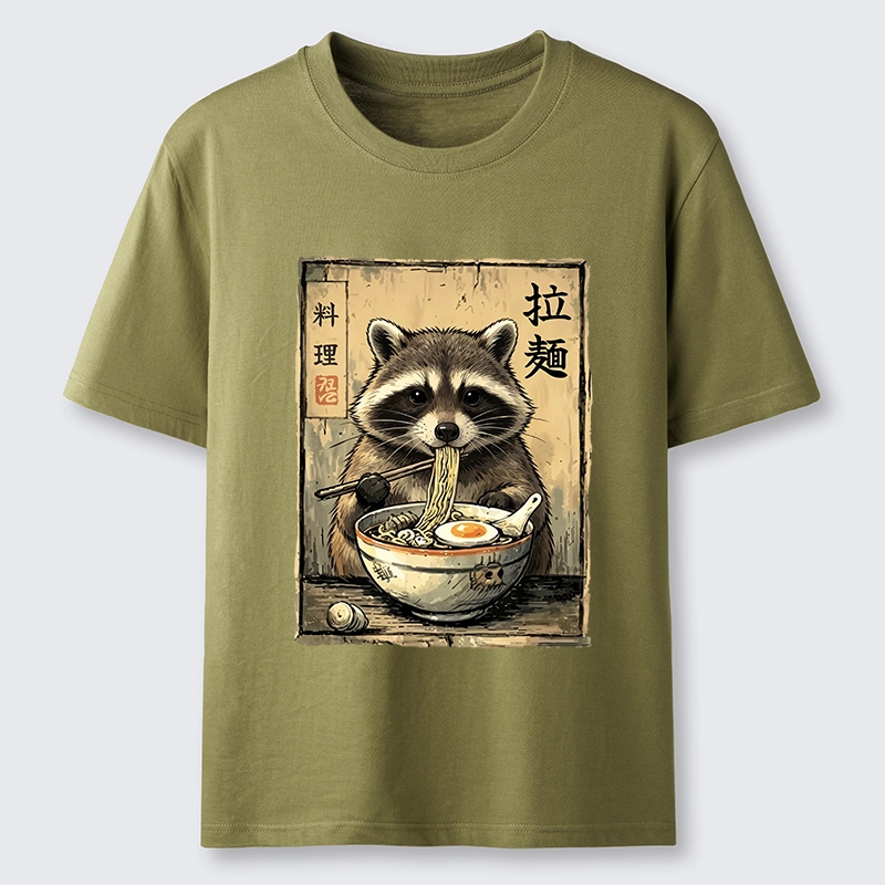 Tokyo-Tiger Raccoon Eating Ramen And Loving It Classic T-Shirt