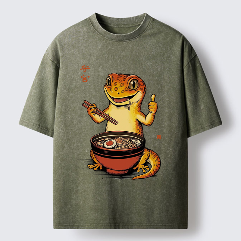 Tokyo-Tiger Japanese Gecko Eating Ramen Washed T-Shirt
